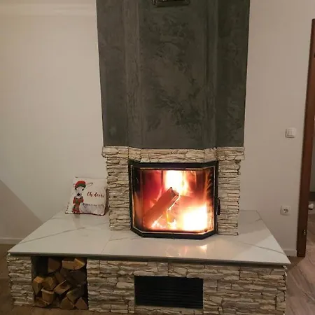 Planinska Kuca Ruza Σαλέ